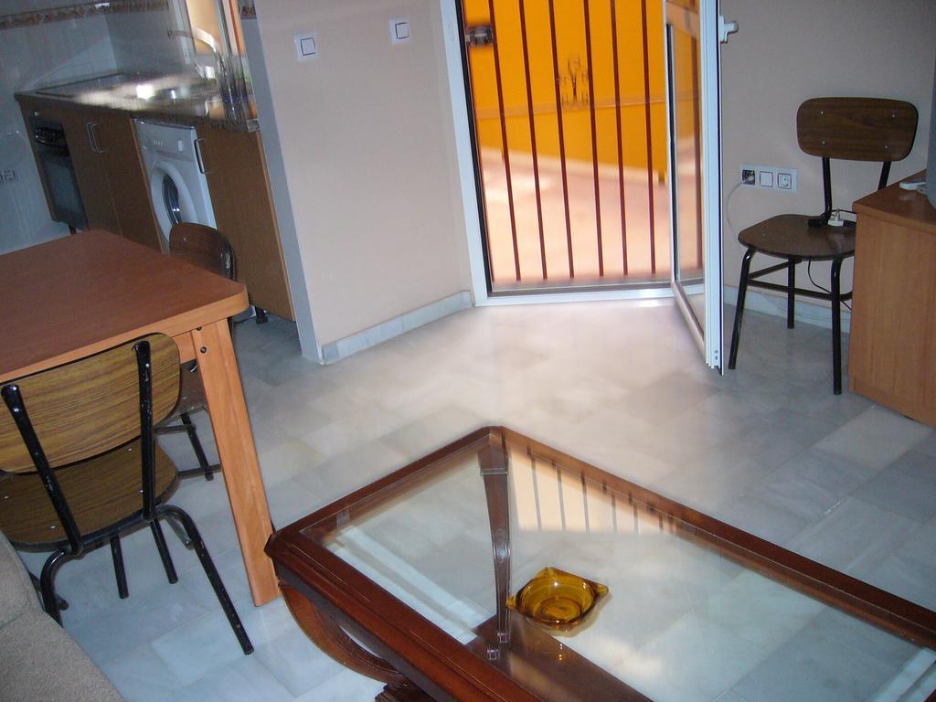 Apartamentos Alamare Séville Chambre photo